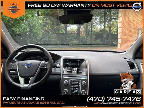 Used 2016 Volvo XC60 T5 Premier FWD image 2