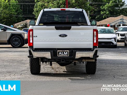 Used 2023 Ford F250 XLT AWD/4WD image 12