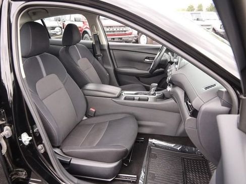 Certified 2024 Nissan Sentra SV w/ All-Weather Package FWD image 28