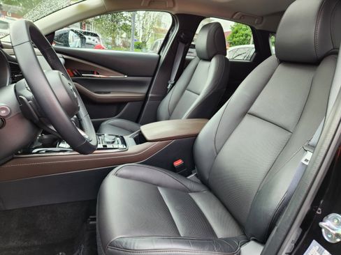 Certified 2025 MAZDA CX-30 AWD 2.5 S w/ Premium Package image 10