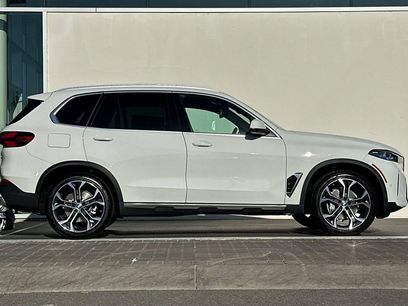 New 2026 BMW X5 sDrive40i w/ Climate Comfort Package