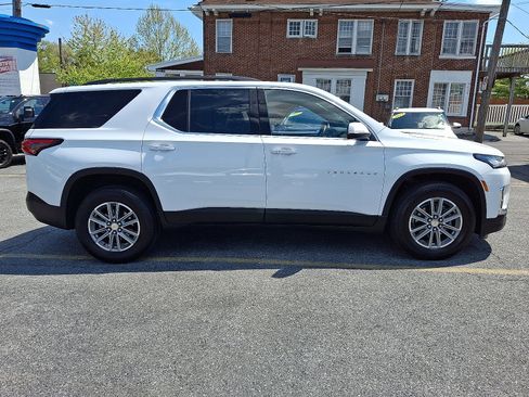 Used 2023 Chevrolet Traverse LT AWD/4WD image 6