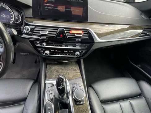Used 2018 BMW 530e RWD image 6