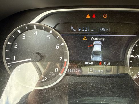 Used 2025 Nissan Frontier SV RWD image 18