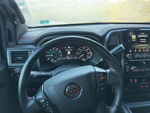 Used 2023 Nissan Titan PRO-4X w/ Off Road Protection Package image 10
