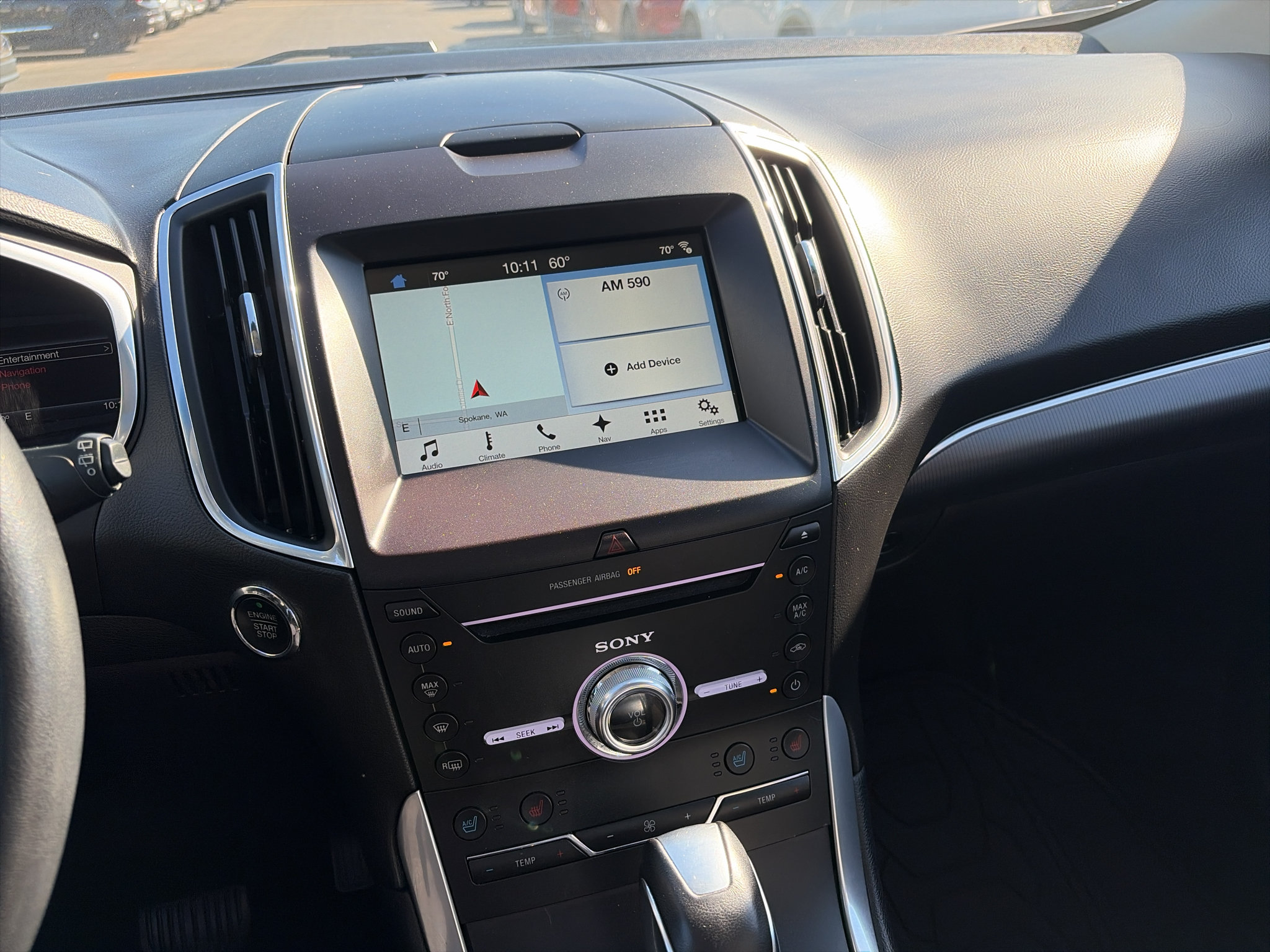 Used 2018 Ford Edge Titanium w/ Equipment Group 301A AWD/4WD image 25