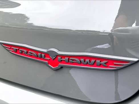 Used 2022 Jeep Compass Trailhawk w/ Trailhawk Elite Group AWD/4WD image 25