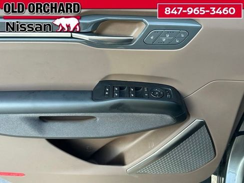Used 2024 Kia EV9 Land AWD/4WD image 9