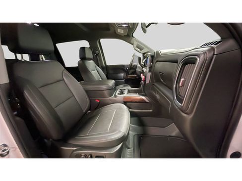 Used 2023 GMC Sierra 3500 SLT w/ SLT Convenience Package image 14