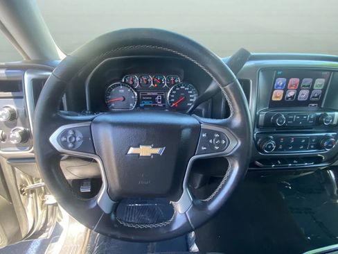 Used 2017 Chevrolet Silverado 1500 LT AWD/4WD image 23