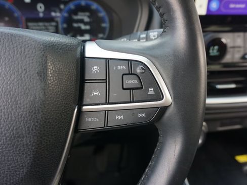 Used 2024 Toyota Grand Highlander FWD image 9
