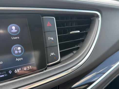 Used 2024 Buick Enclave Essence w/ Experience Buick Package image 21