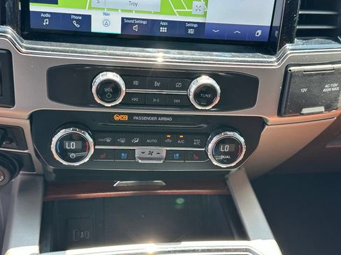Used 2022 Ford F350 King Ranch w/ Tremor Off-Road Package AWD/4WD image 32