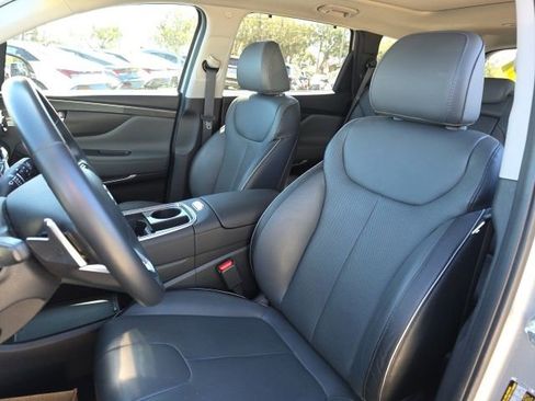 Certified 2022 Hyundai Santa Fe SEL w/ Convenience + Premium Package image 5