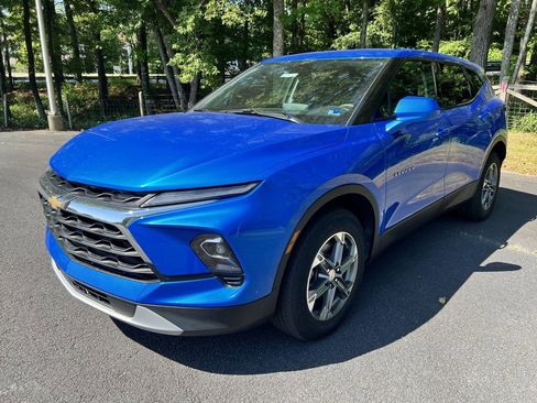 Used 2025 Chevrolet Blazer LT AWD/4WD image 7
