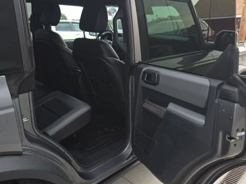 Used 2023 Ford Bronco Black Diamond AWD/4WD image 25