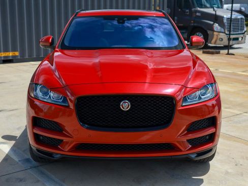 Used 2017 Jaguar F-PACE Premium image 20