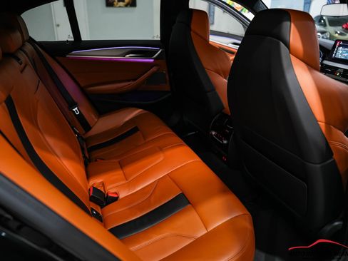 Used 2021 BMW M5 image 13