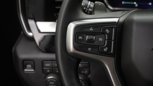 Used 2026 Chevrolet Silverado 1500 LT Trail Boss w/ LPO, Dark Essentials Package AWD/4WD image 29
