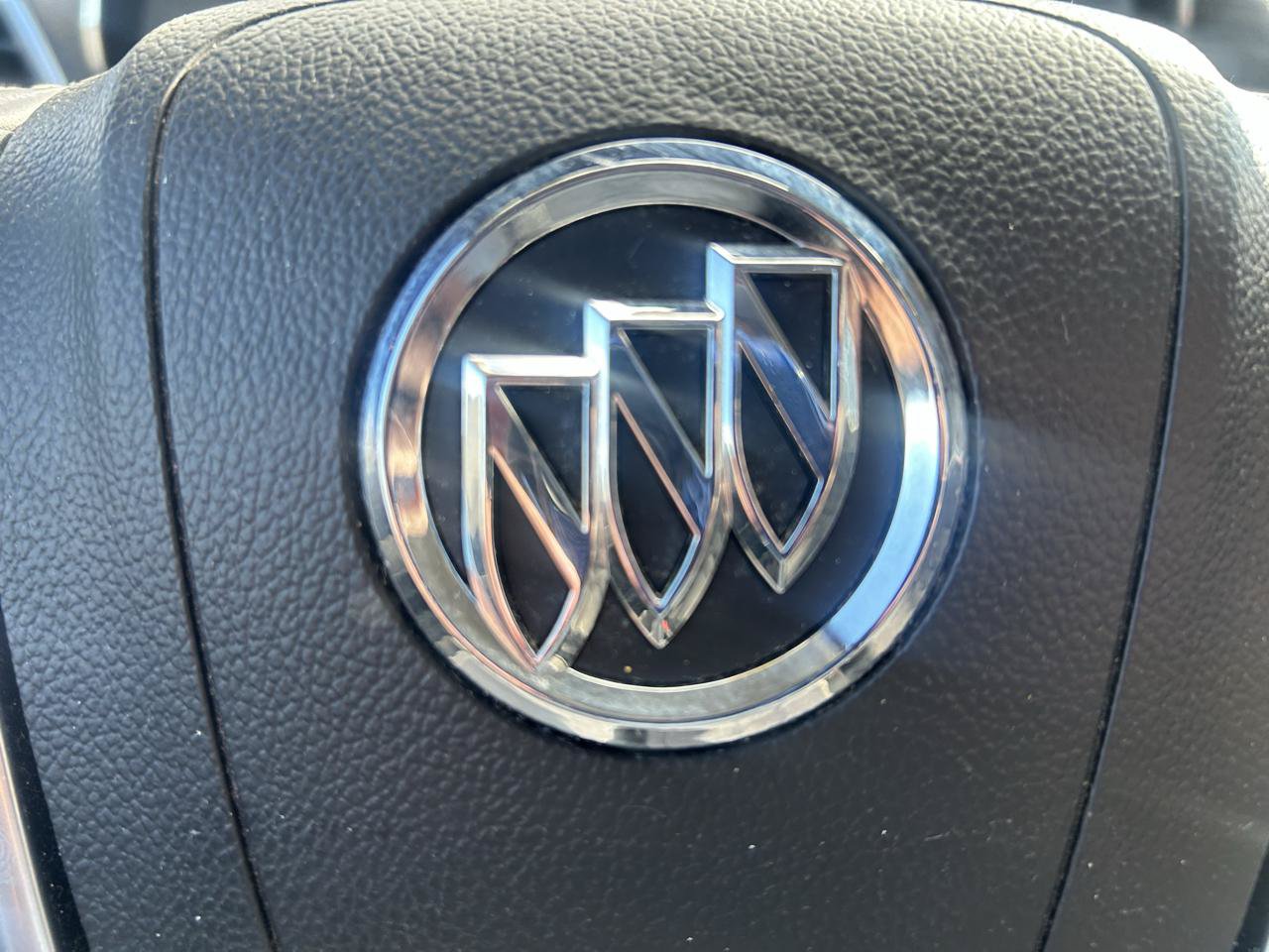 Used 2014 Buick Encore Convenience FWD image 20