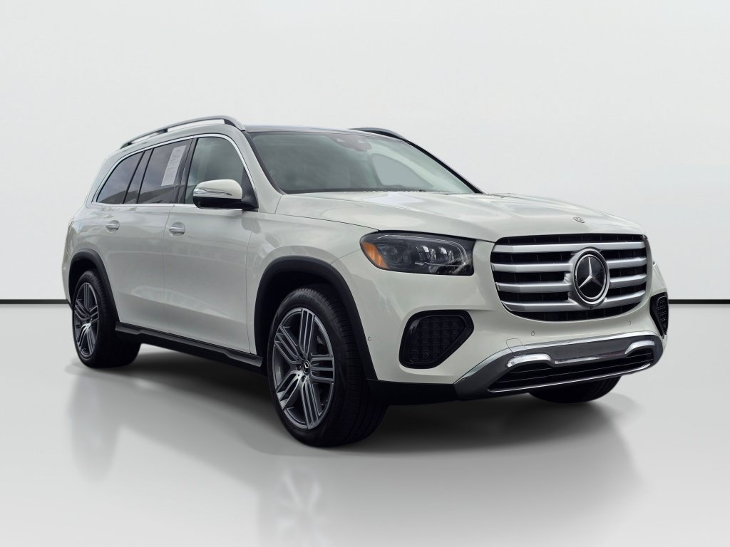 Used 2026 Mercedes-Benz GLS 450 4MATIC image 8