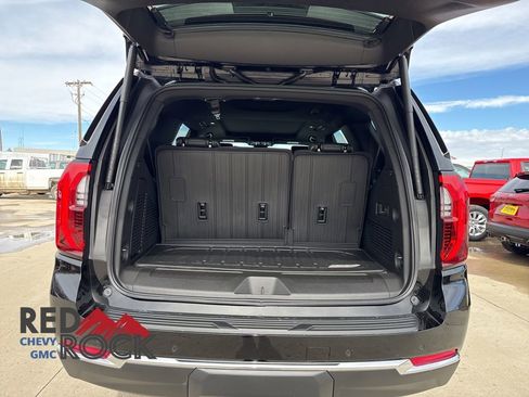 New 2026 GMC Yukon Elevation w/ Elevation Premium Package image 9