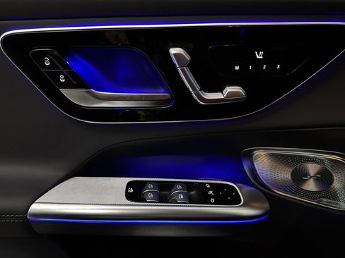 New 2025 Mercedes-Benz GLC 63 AMG S image 11