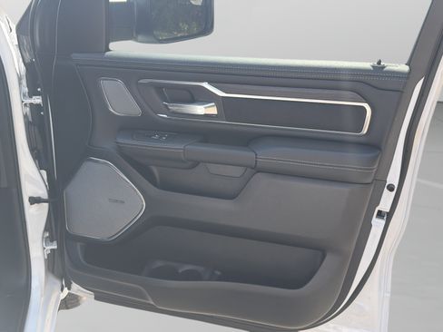 New 2026 RAM 1500 Laramie AWD/4WD image 25