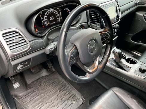 Used 2020 Jeep Grand Cherokee Limited X image 15