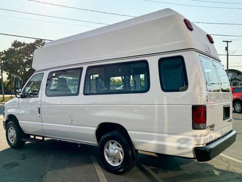 Used 2011 Ford E-350 and Econoline 350 Extended Super Duty w/ PWR Group RWD image 11