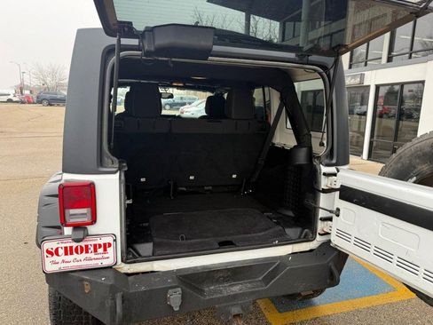 Used 2015 Jeep Wrangler Unlimited Sahara w/ Dual Top Group image 12