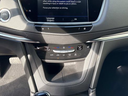 New 2026 Cadillac XT5 Luxury w/ LPO, Floor Liner Package image 28