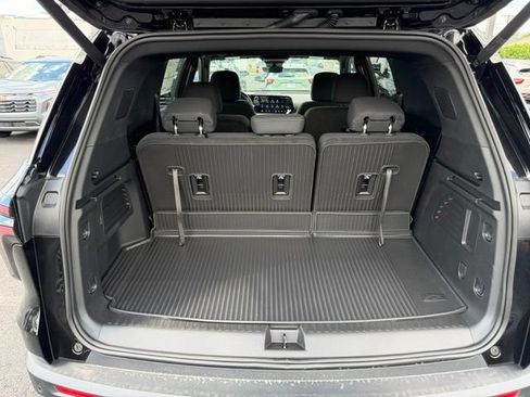 New 2026 Chevrolet Traverse LT w/ Enhanced Driving Package AWD/4WD image 8