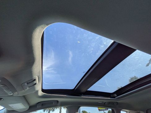 Used 2021 Nissan Murano Platinum w/ Cargo Package image 25