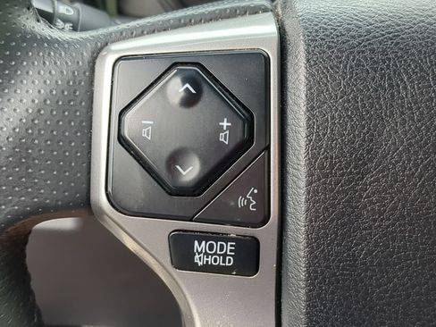 Used 2022 Toyota 4Runner SR5 RWD image 19