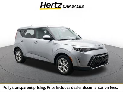 Used 2025 Kia Soul LX w/ LX Technology Package