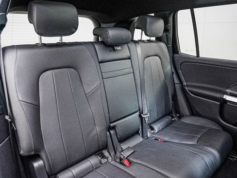 Certified 2022 Mercedes-Benz GLB 250 250 image 14