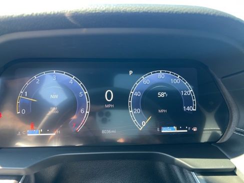 Used 2024 Jeep Grand Cherokee Altitude image 13