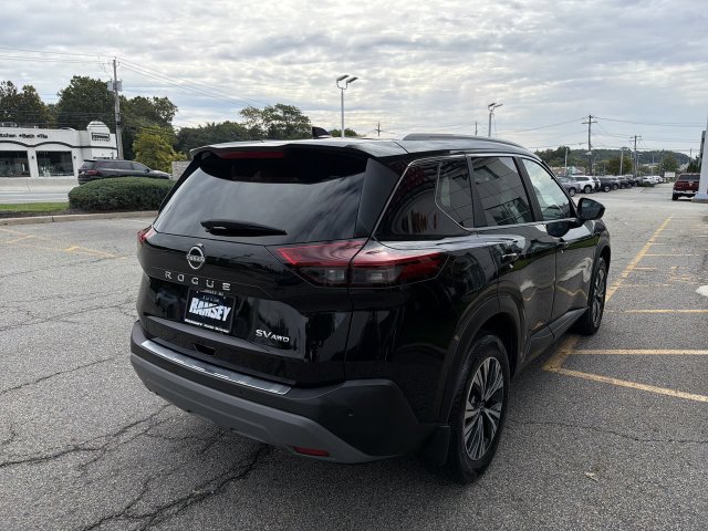 Certified 2023 Nissan Rogue SV w/ SV Premium B Package AWD/4WD image 8