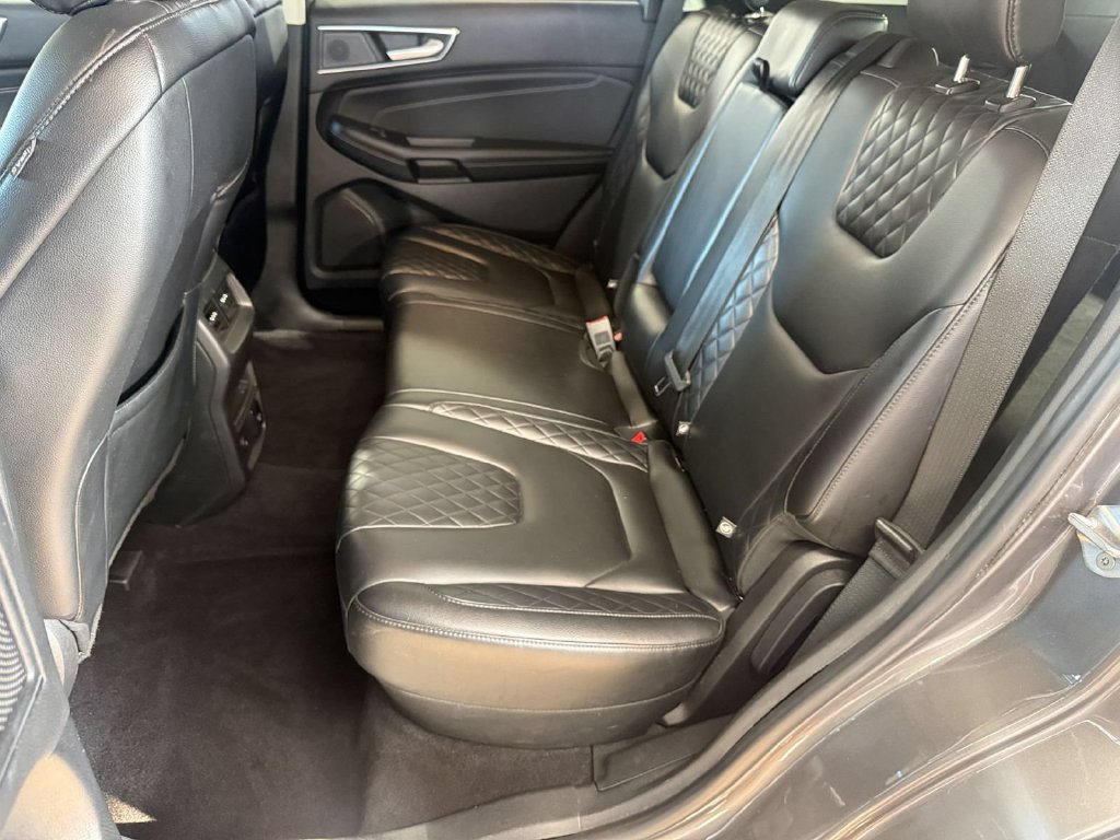 Used 2023 Ford Edge Titanium w/ Cold Weather Package AWD/4WD image 26