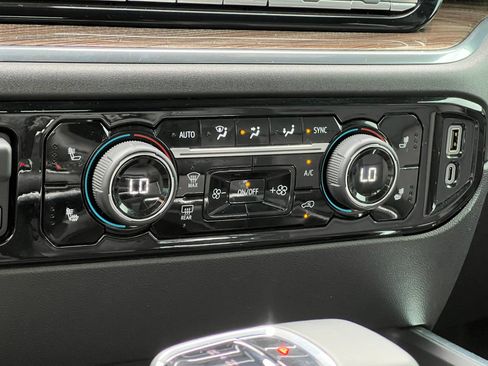 Certified 2023 Chevrolet Silverado 1500 RST AWD/4WD image 36
