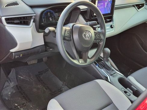 Certified 2026 Toyota Corolla LE FWD image 9