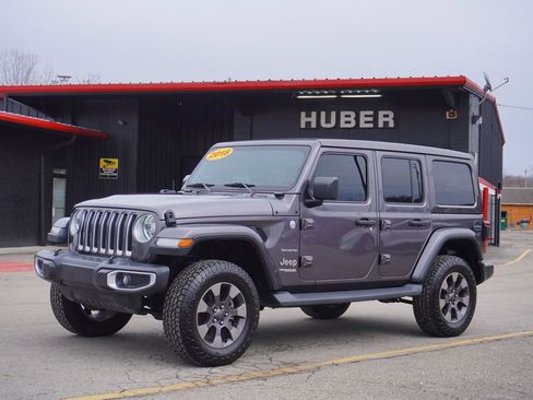 Used 2018 Jeep Wrangler Unlimited Sahara image 1