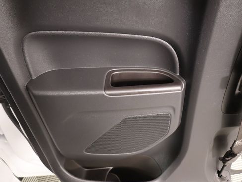 Used 2022 Chevrolet Colorado LT w/ Fleet Safety Package image 15