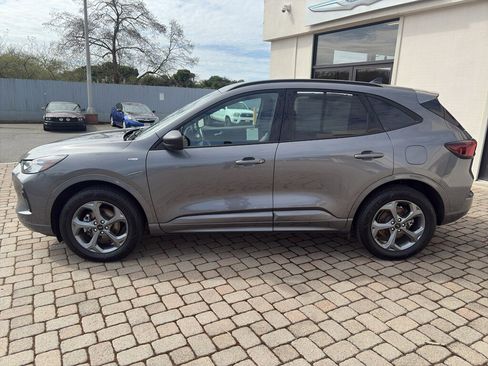 Used 2024 Ford Escape ST-Line image 4