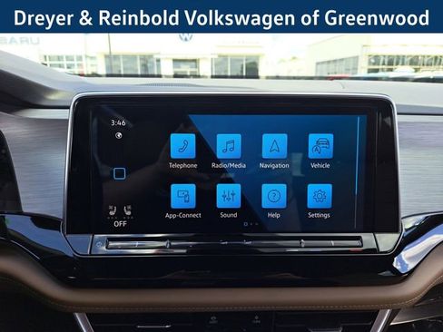 New 2025 Volkswagen Atlas Cross Sport SE image 30