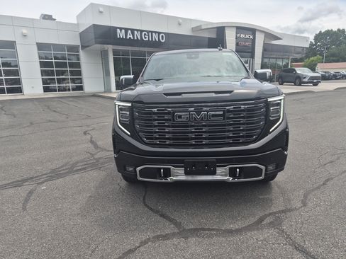 Used 2026 GMC Sierra 1500 Denali Ultimate AWD/4WD image 8