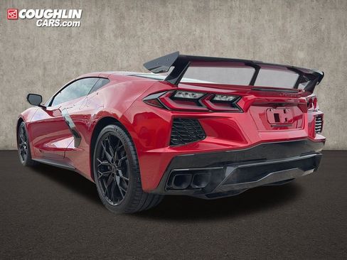 Used 2025 Chevrolet Corvette Stingray Preferred Cpe w/ Stealth Interior Trim Package RWD image 4
