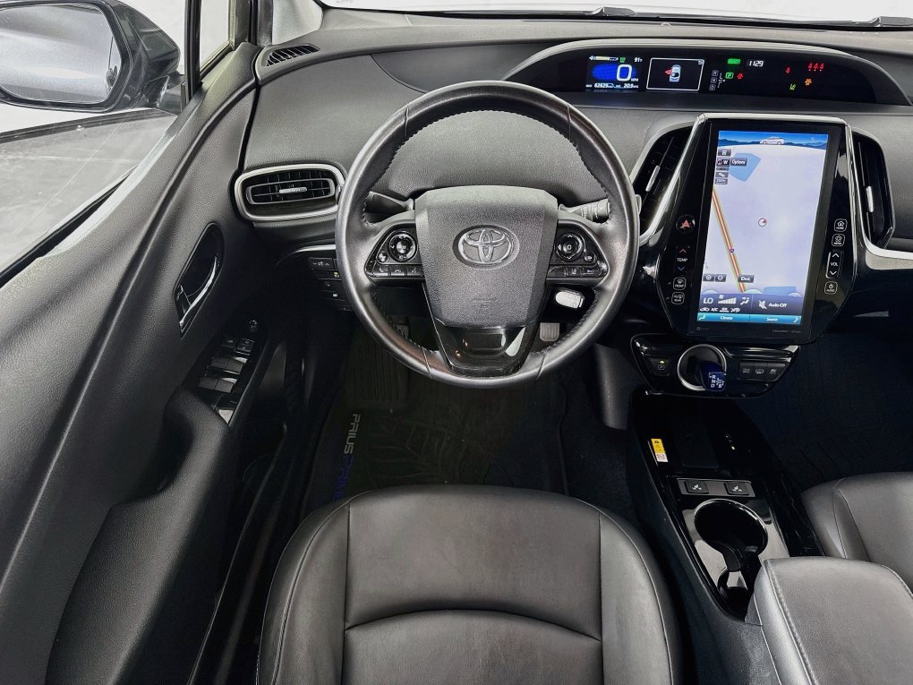 Used 2020 Toyota Prius Prime XLE FWD image 23