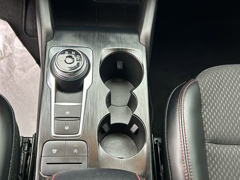 Certified 2025 Ford Escape ST-Line image 22